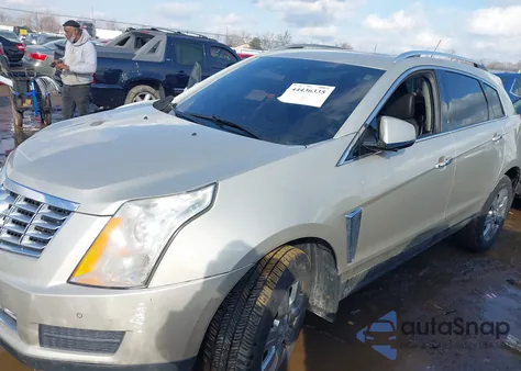 2015 Cadillac Srx Luxury Collection z USA, uszkodzony, nr VIN 3GYFNEE35FS547143